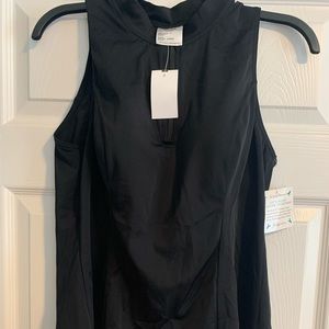 Swimsuit top/rash guards woman 14 zip ups